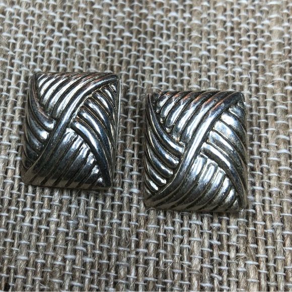 Sterling silver clip earrings - Picture 2 of 5